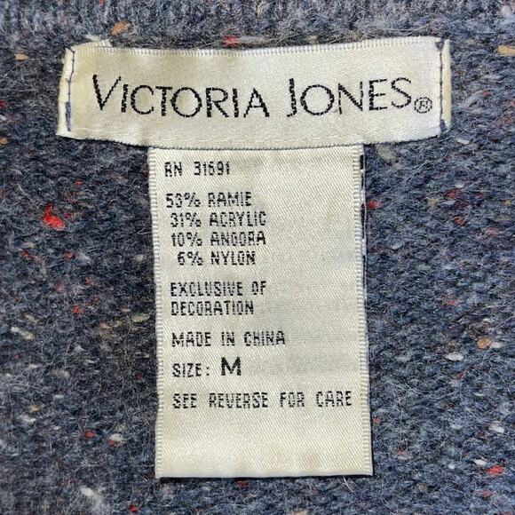 VINTAGE 90s Victoria Jones Shoveling Snowman Ugly Christmas Sweater Size Medium - Picture 4 of 5